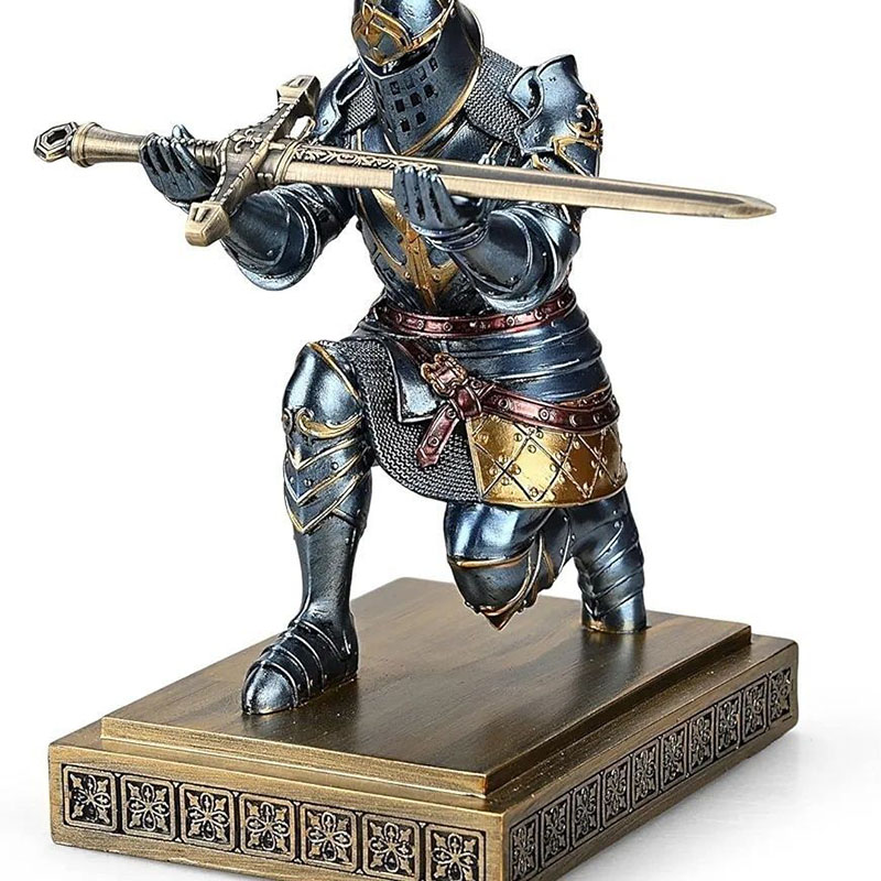 Home Decor Medieval - Nordic Executive Knight Warrior Pen Stand